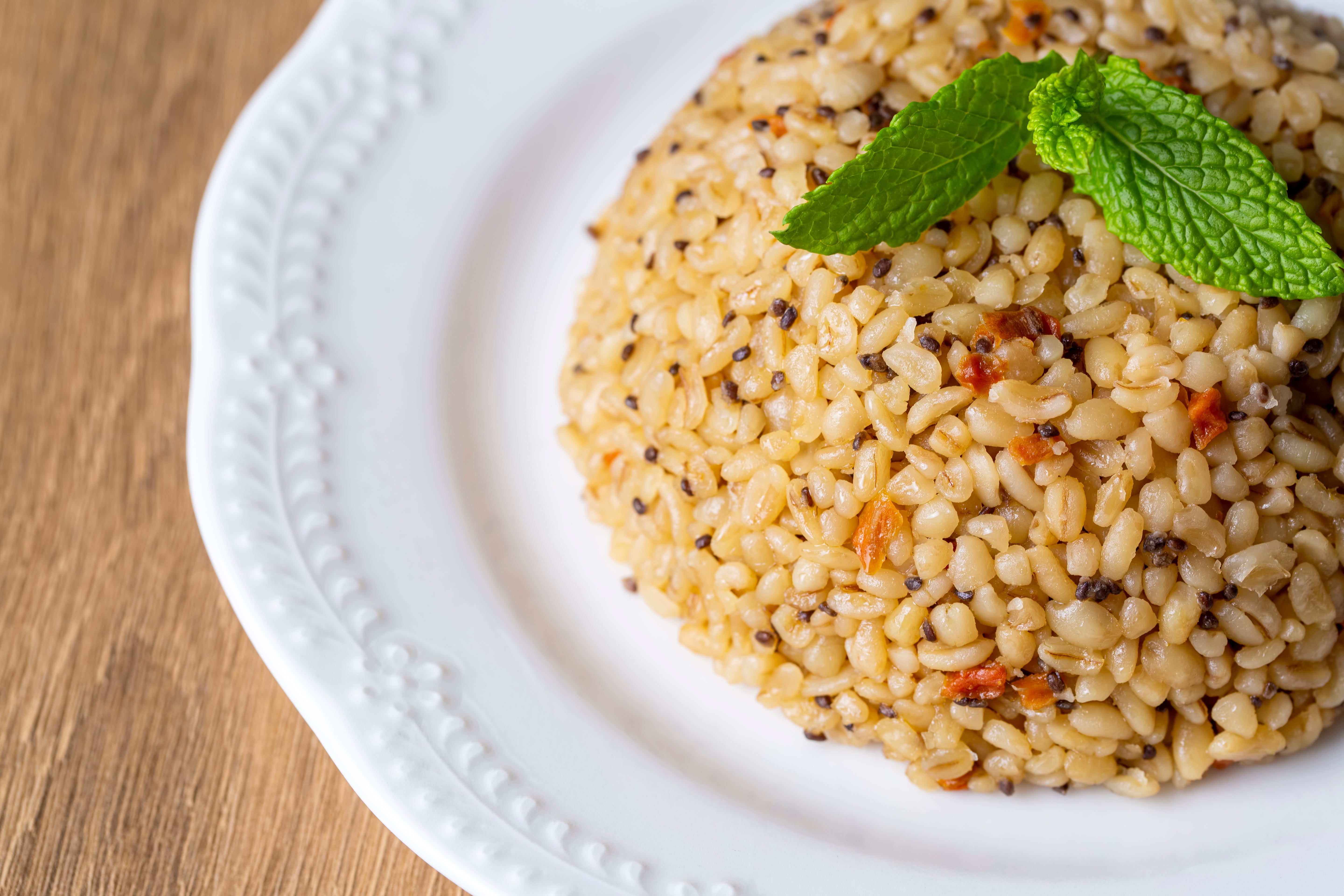 Daliya for Weight Loss: When to Eat, How Much & Best Recipes